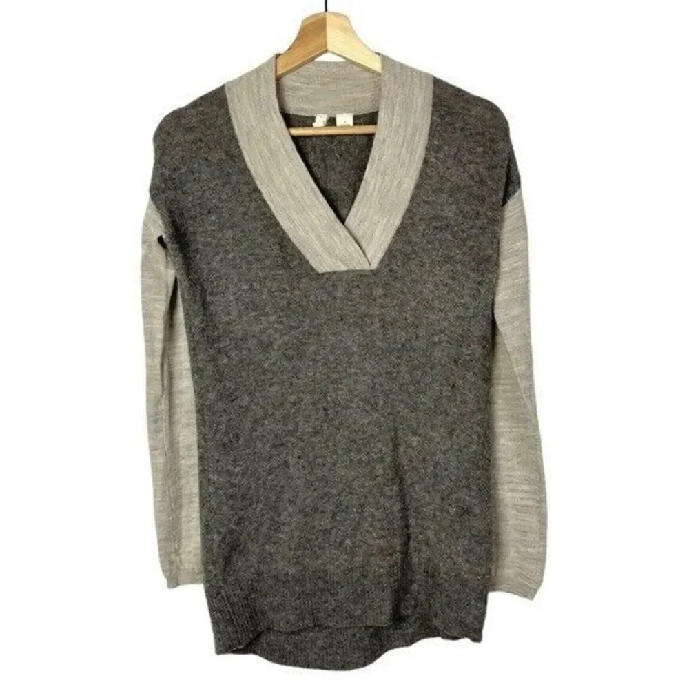 Anthropologie Moth Gray Two Tone V-Neck Alpaca Wool Blend Sweater S